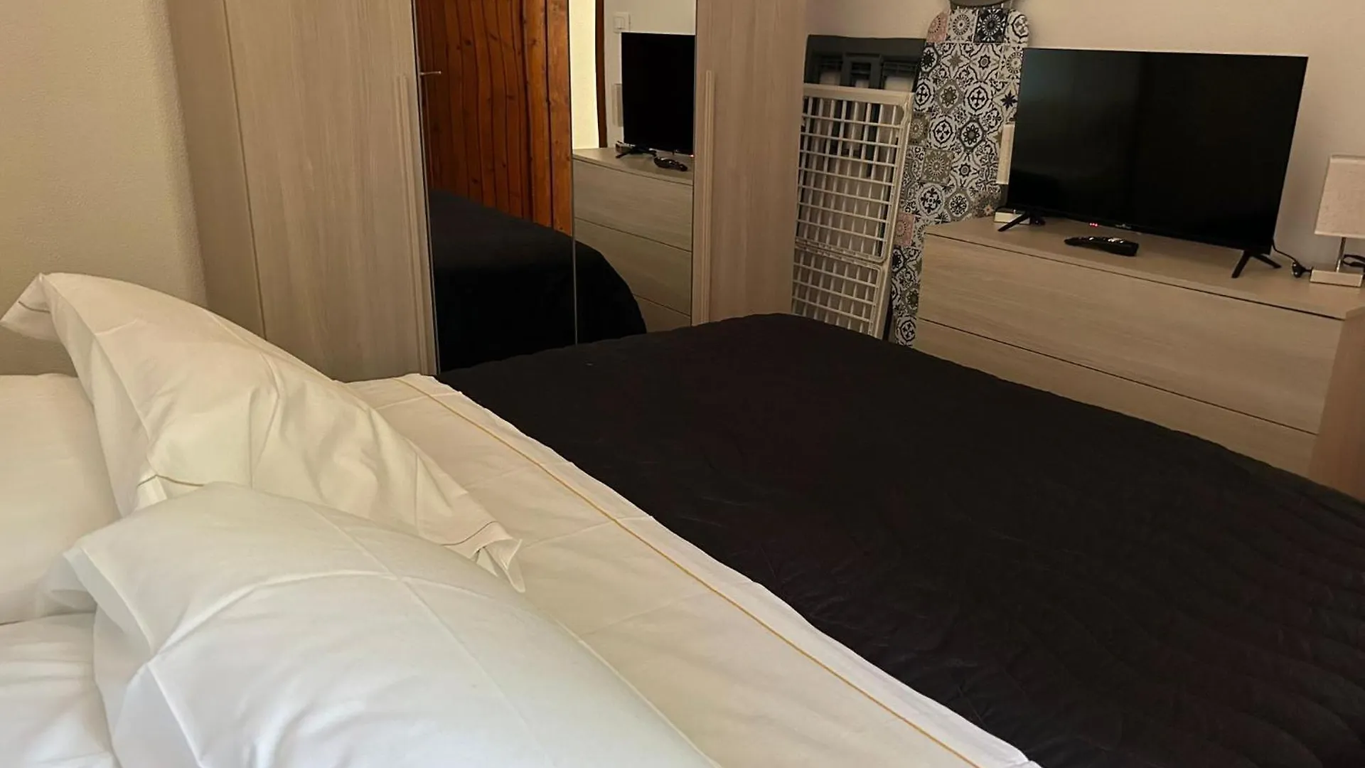 Li Cuti Apartments كاتانيا