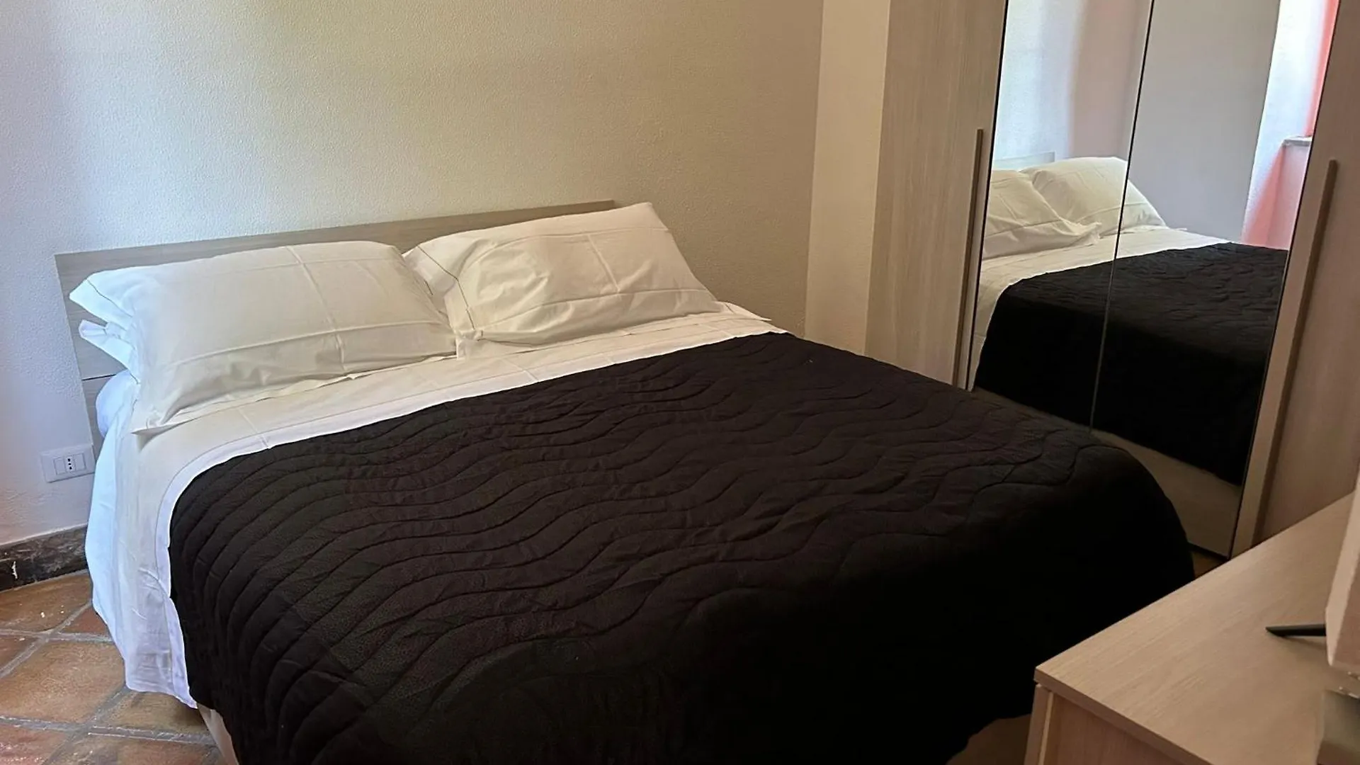 Li Cuti Apartments كاتانيا