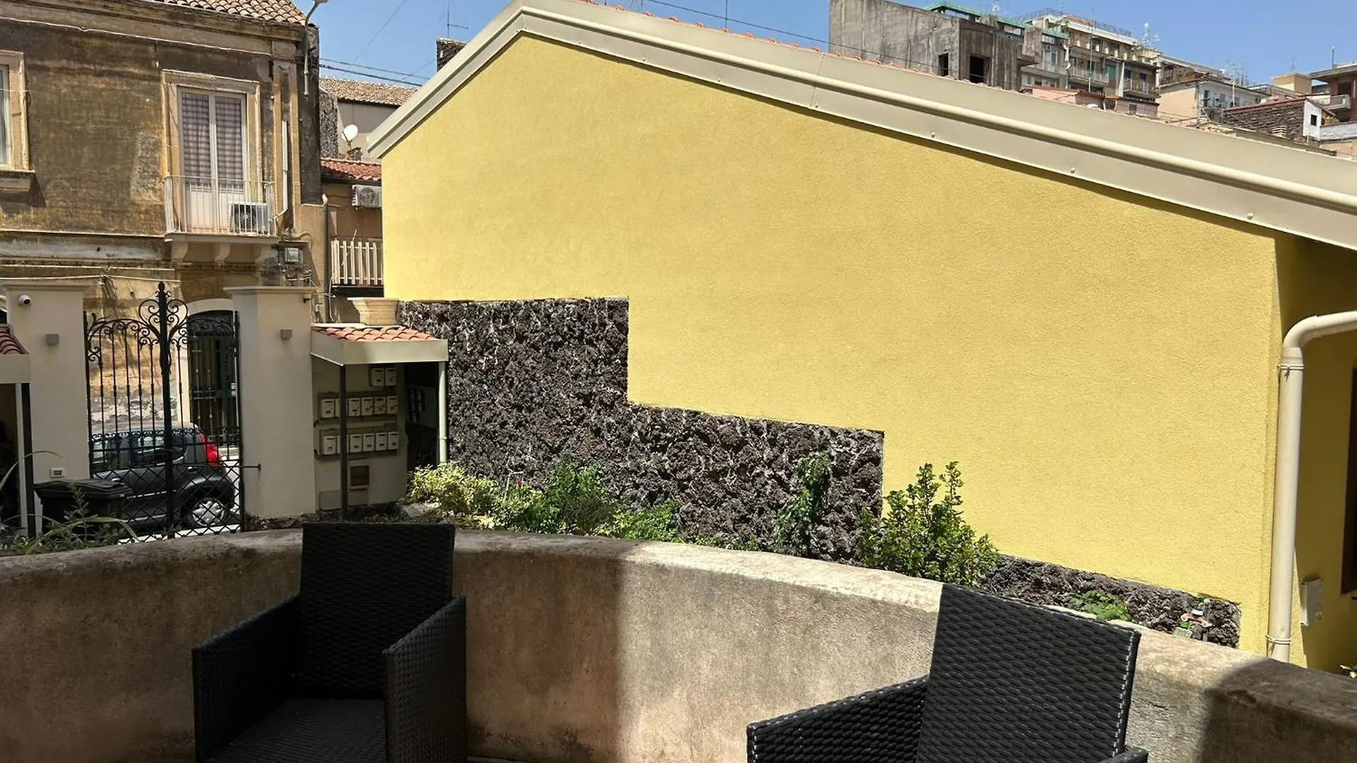 Li Cuti Apartments كاتانيا